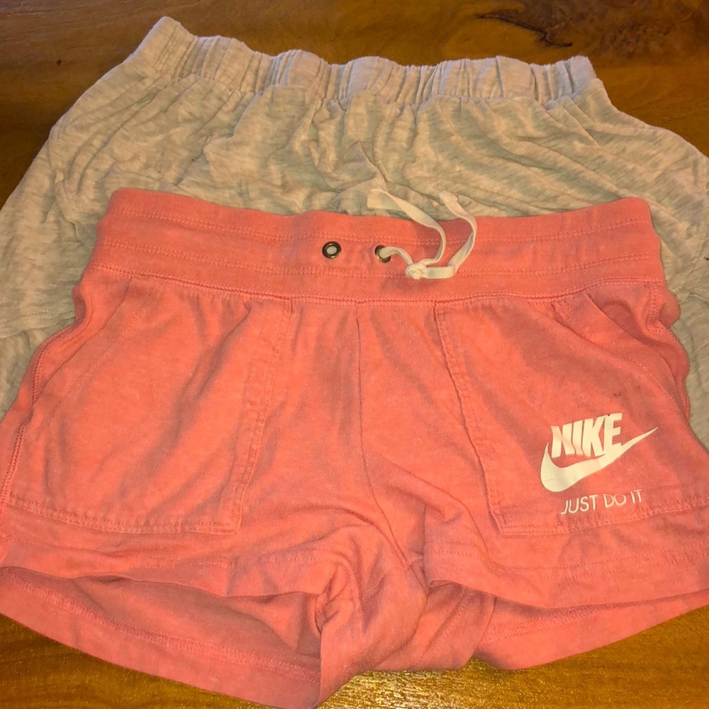 Running shorts Nike and Old Navy